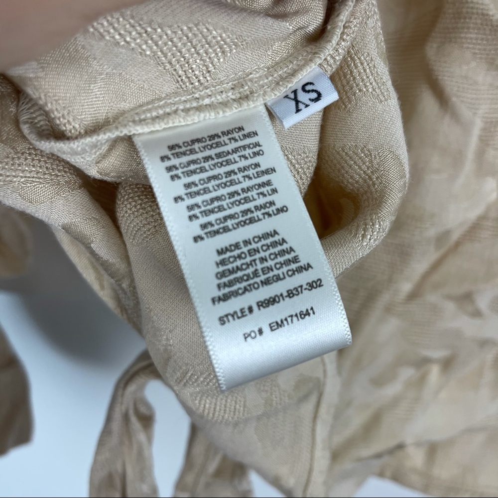 ANTHROPOLOGIE Cloth & Stone Joanie Top Beige NWT - Picture 5 of 6